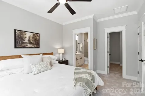 103 Collin Place Asheville NC 28804