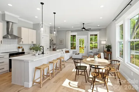 103 Collin Place Asheville NC 28804