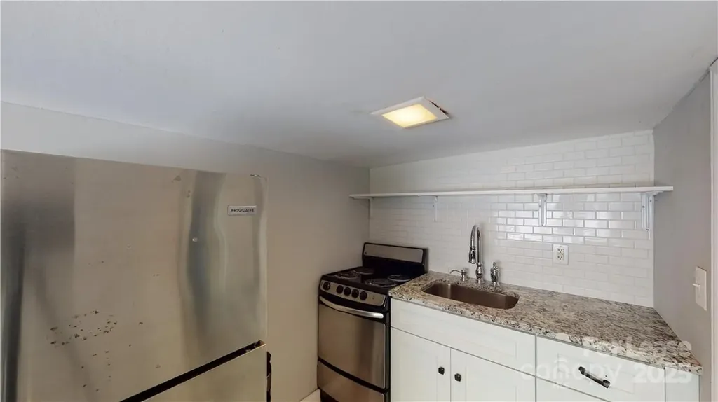 428 Hawthorne Lane Charlotte NC 28204