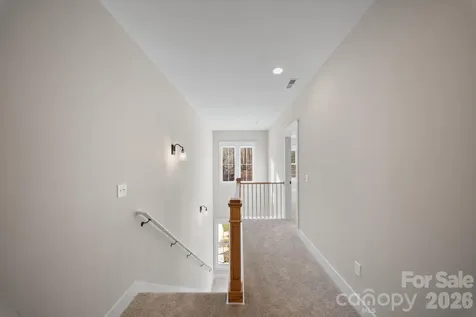 105 Collin Place Asheville NC 28804