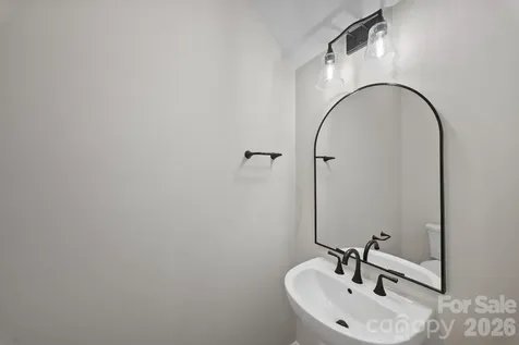 105 Collin Place Asheville NC 28804