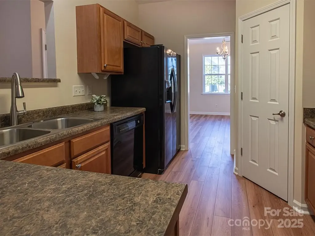 28 Stone River Drive Asheville NC 28804