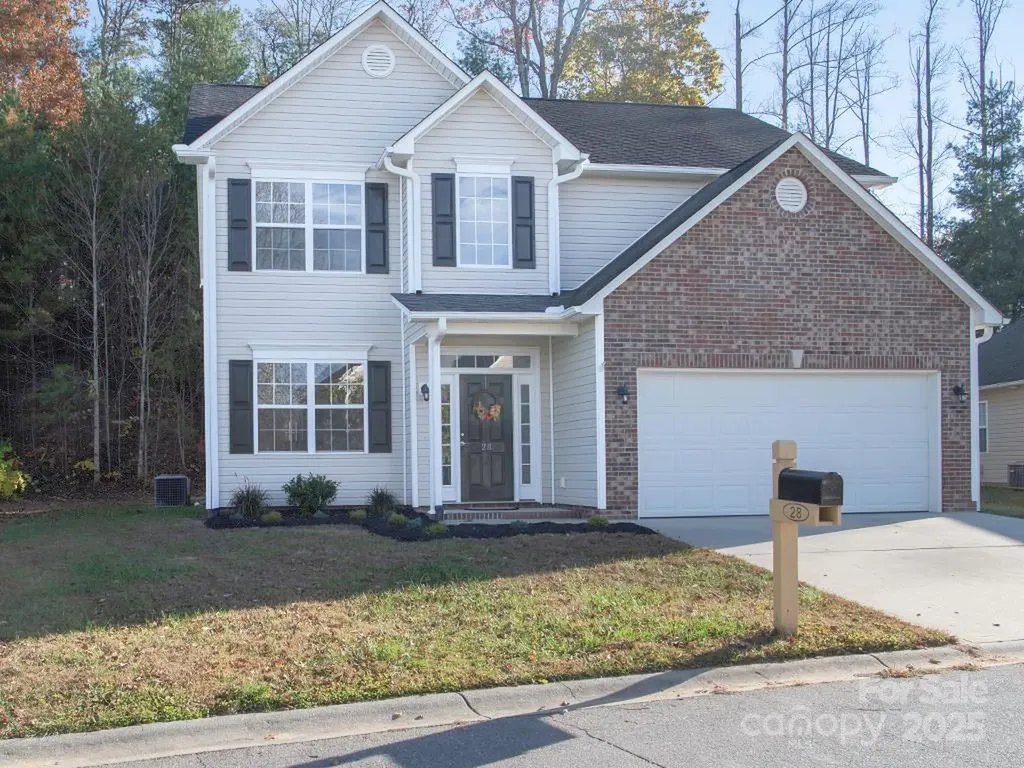 28 Stone River Drive Asheville NC 28804