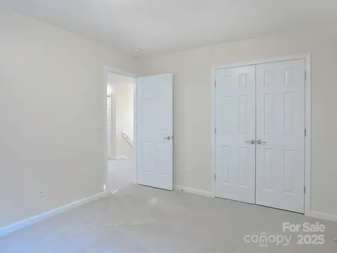 28 Stone River Drive Asheville NC 28804