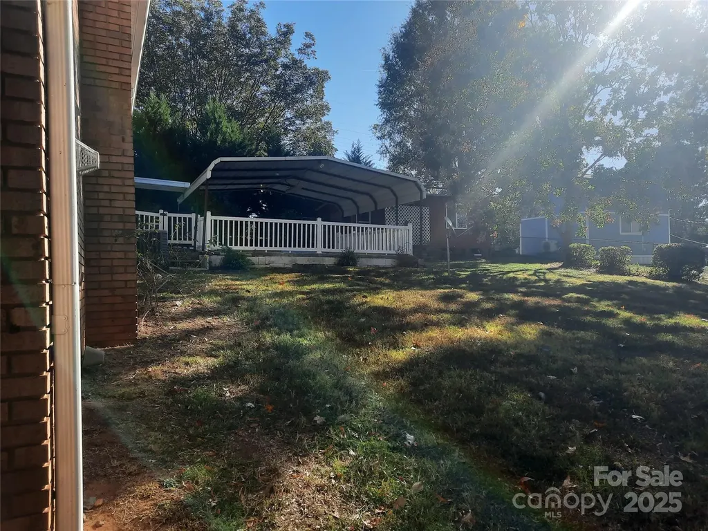 121 Greenview Drive Kannapolis NC 28081
