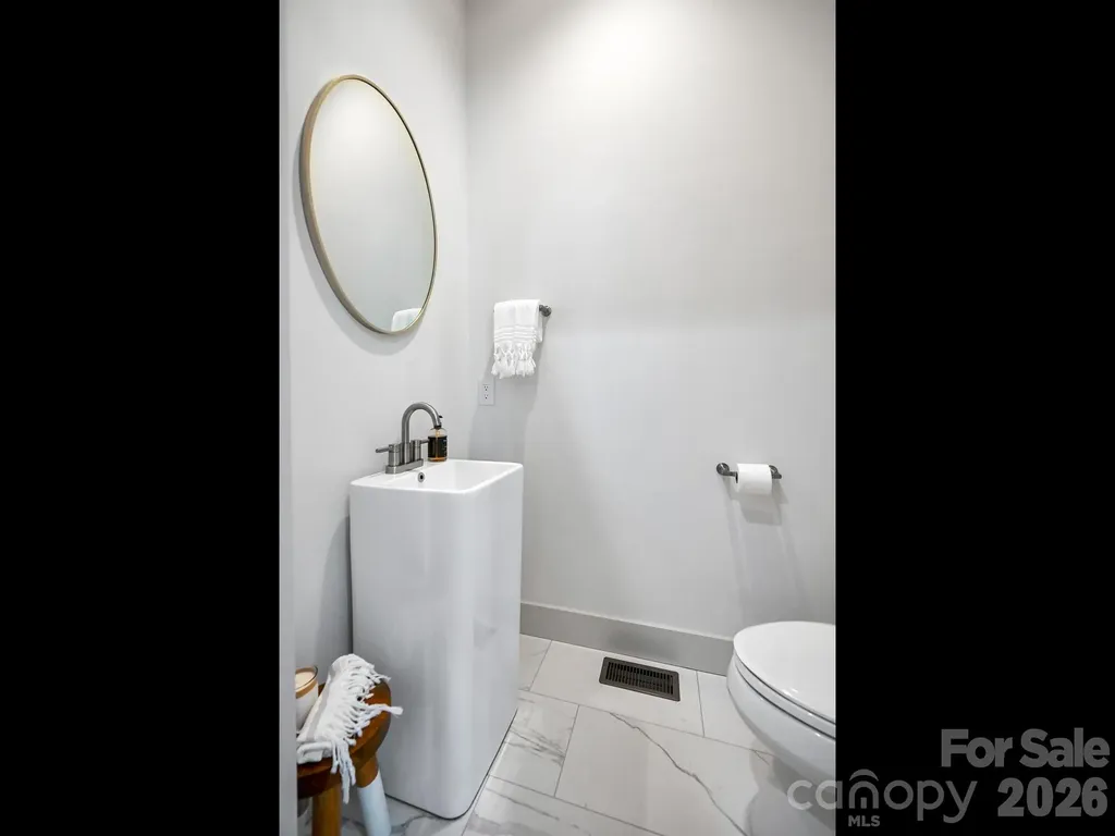 18 Sagewood Drive Candler NC 28715