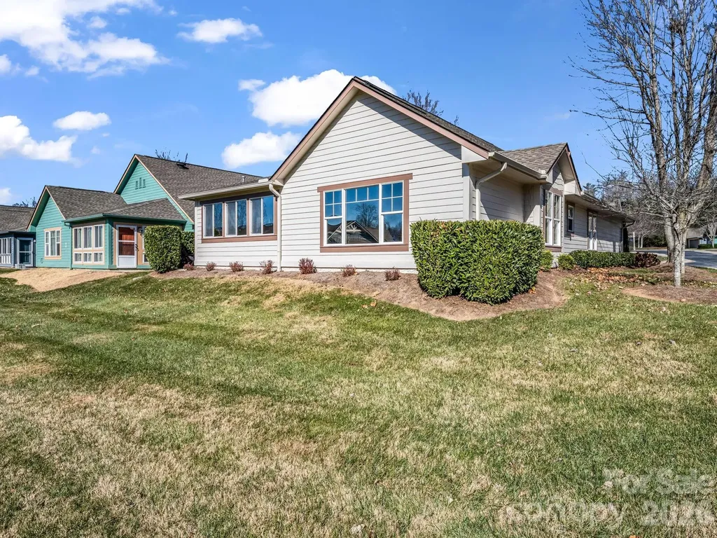 53 Barn Owl Way Hendersonville NC 28792