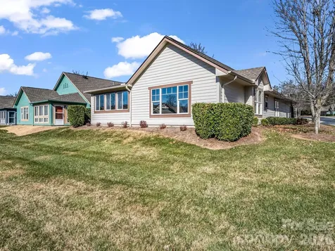 53 Barn Owl Way Hendersonville NC 28792