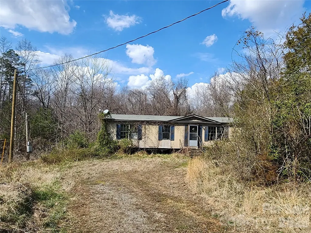 4339 Angel Hill Drive Newton NC 28658
