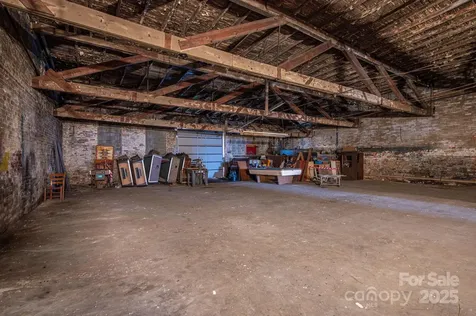 127 W Water Street Lincolnton NC 28092