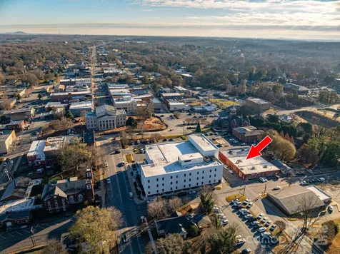 127 W Water Street Lincolnton NC 28092