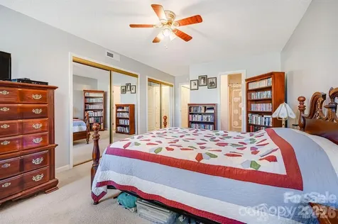 2904 Sagamore Lane Asheville NC 28806
