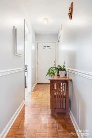 2904 Sagamore Lane Asheville NC 28806