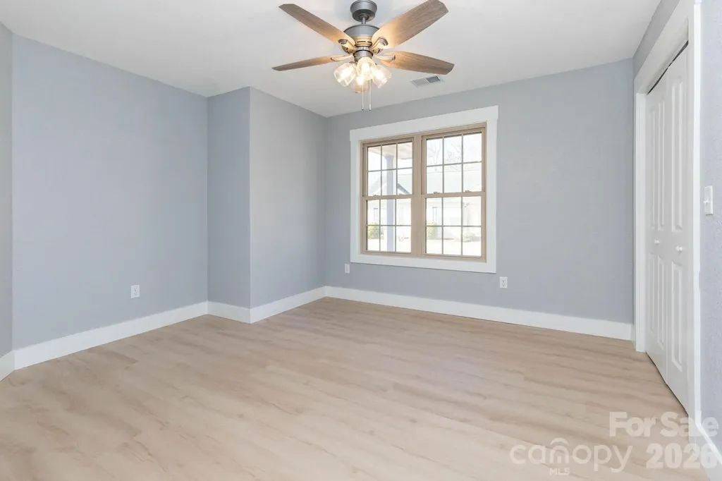 7 Mcgee Ridge Road Fairview NC 28730