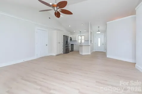 7 Mcgee Ridge Road Fairview NC 28730