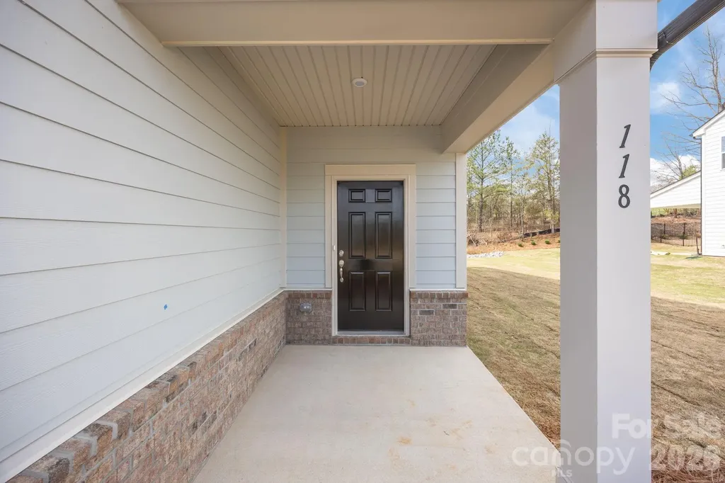 118 Canary Lane Mooresville NC 28115