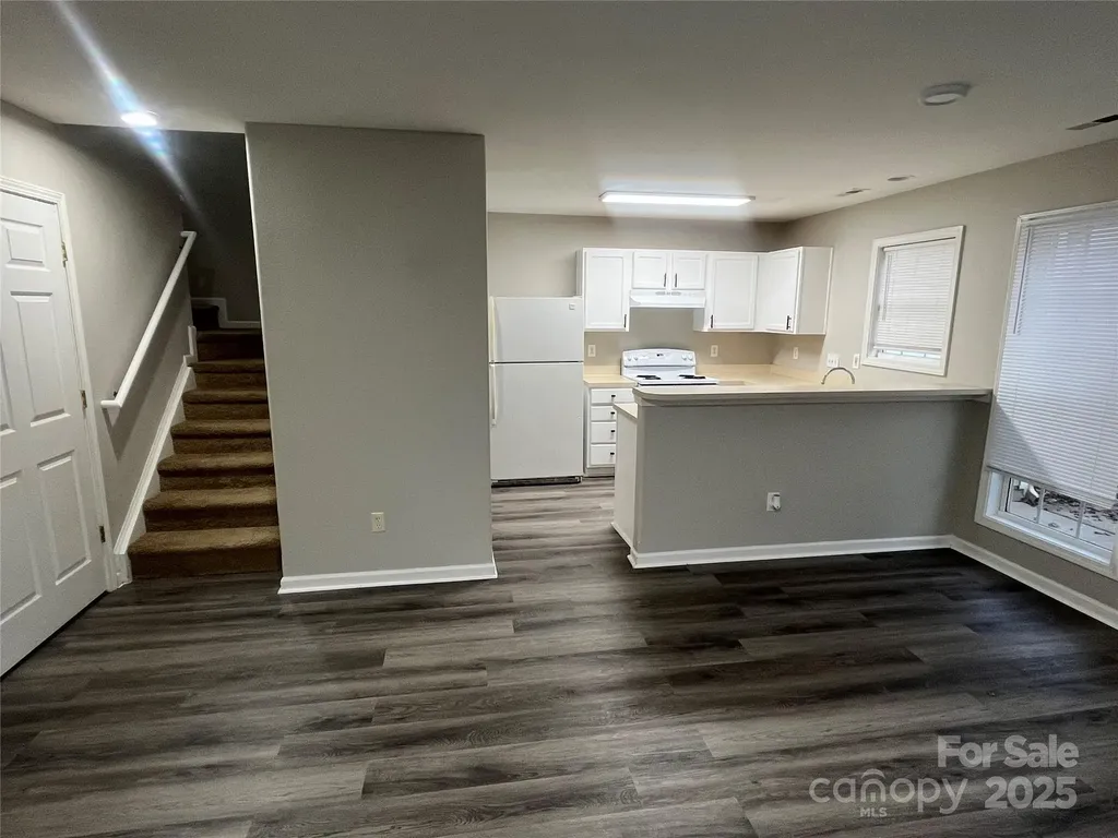 1830 Butterfly Lane Charlotte NC 28269