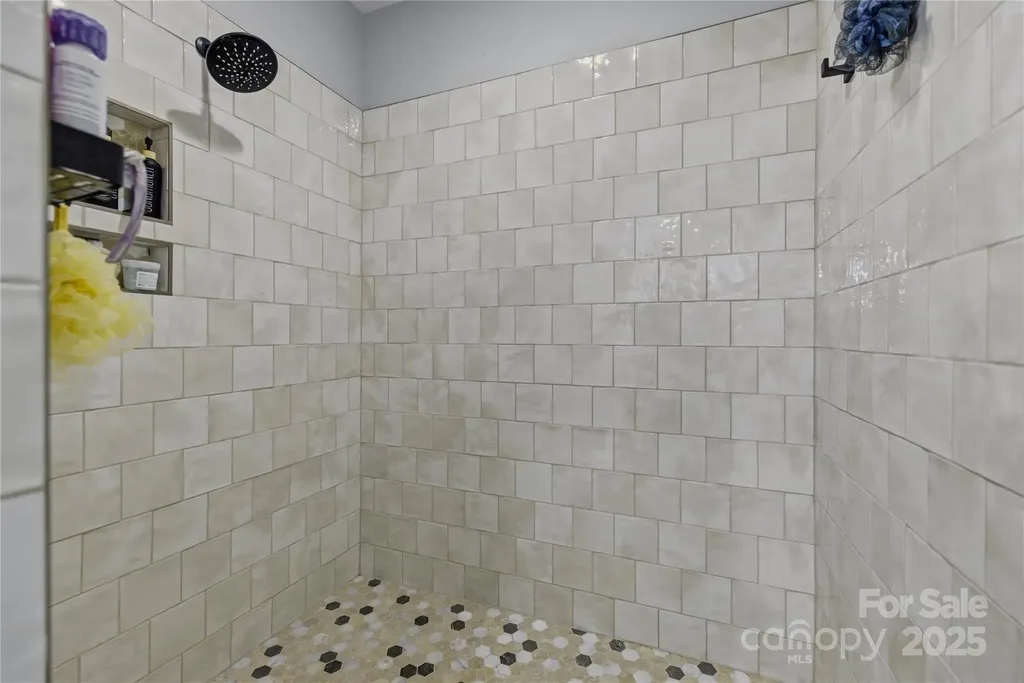 2062 Vineyard Estates Lane Lincolnton NC 28690