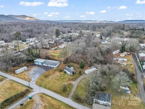 120 Maple Ridge Road Candler NC 28715