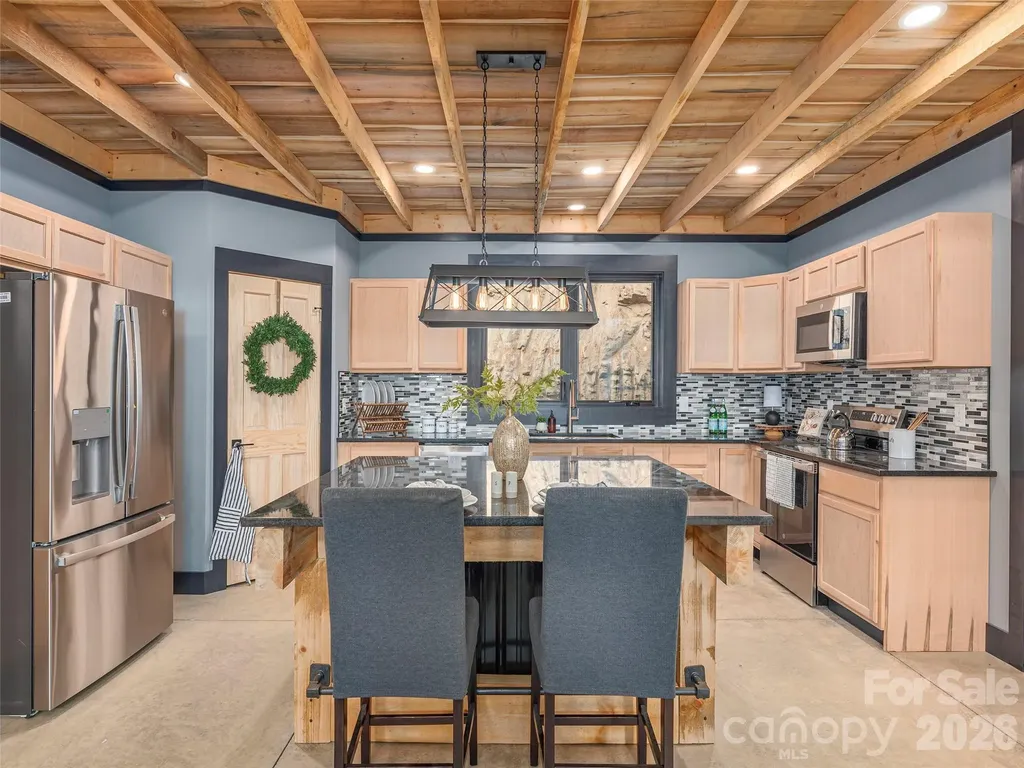 55 Dean Riddle Drive Waynesville NC 28785