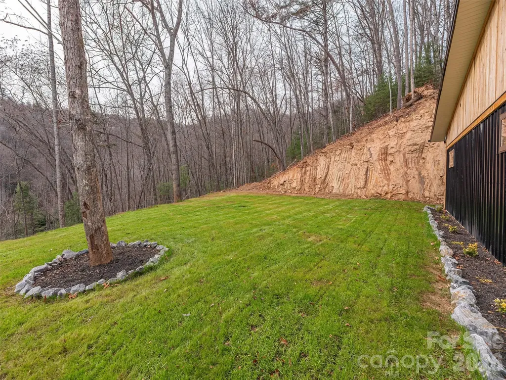 55 Dean Riddle Drive Waynesville NC 28785
