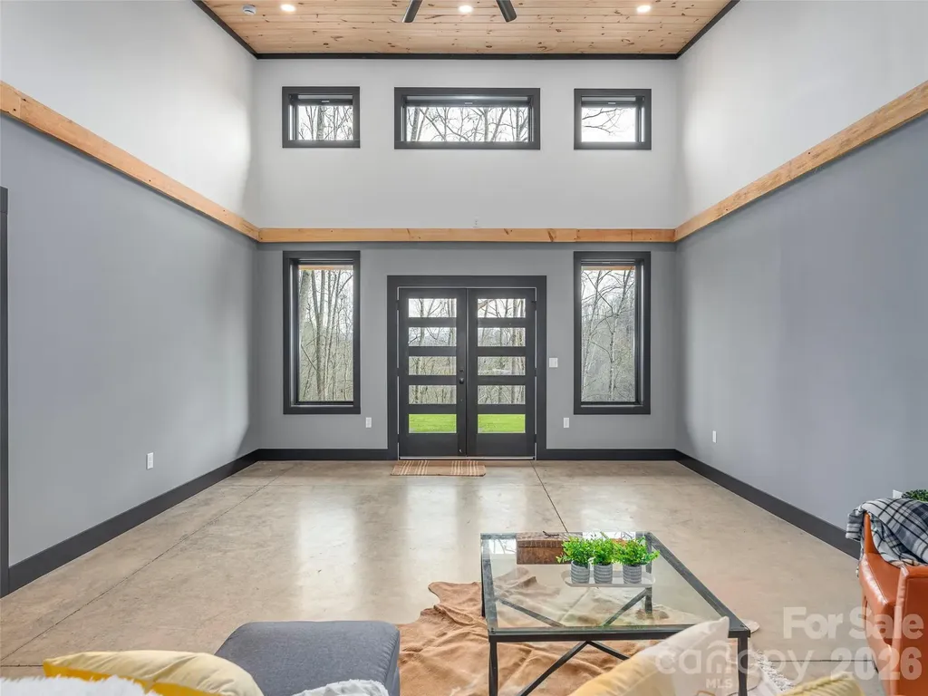 55 Dean Riddle Drive Waynesville NC 28785