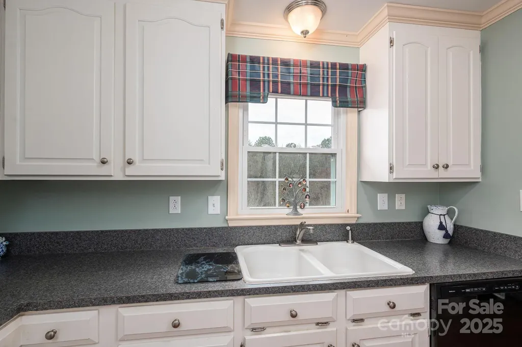 113 Old Stagecoach Road Lawndale NC 28090