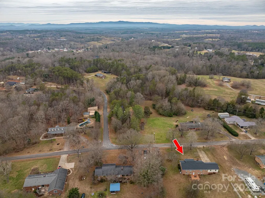 113 Old Stagecoach Road Lawndale NC 28090