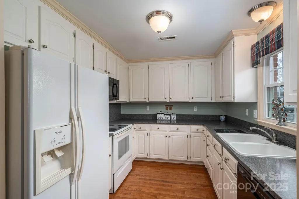 113 Old Stagecoach Road Lawndale NC 28090