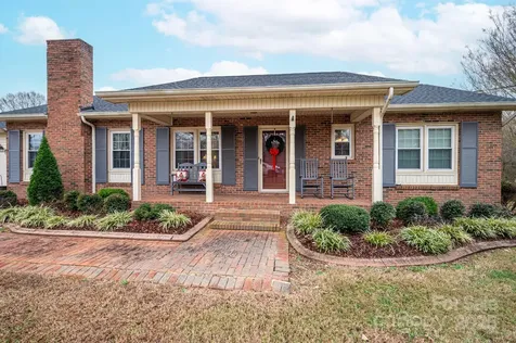 113 Old Stagecoach Road Lawndale NC 28090