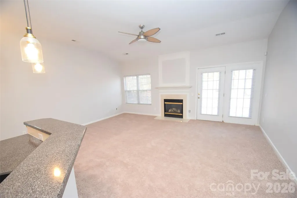 10214 Stoneykirk Lane Charlotte NC 28269