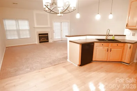 10214 Stoneykirk Lane Charlotte NC 28269