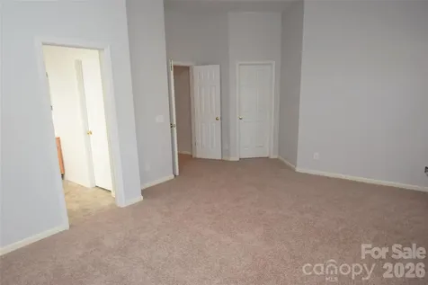 10214 Stoneykirk Lane Charlotte NC 28269