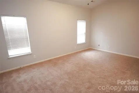10214 Stoneykirk Lane Charlotte NC 28269