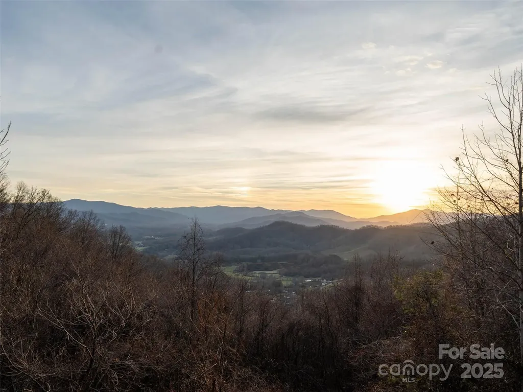 506 Rocky Acres Road Canton NC 28716