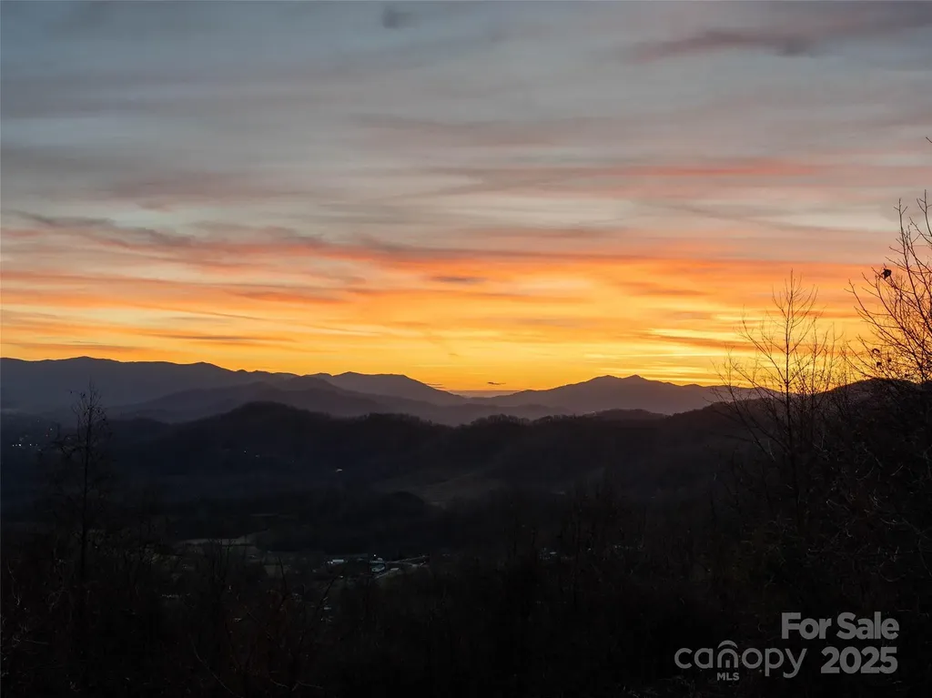 506 Rocky Acres Road Canton NC 28716