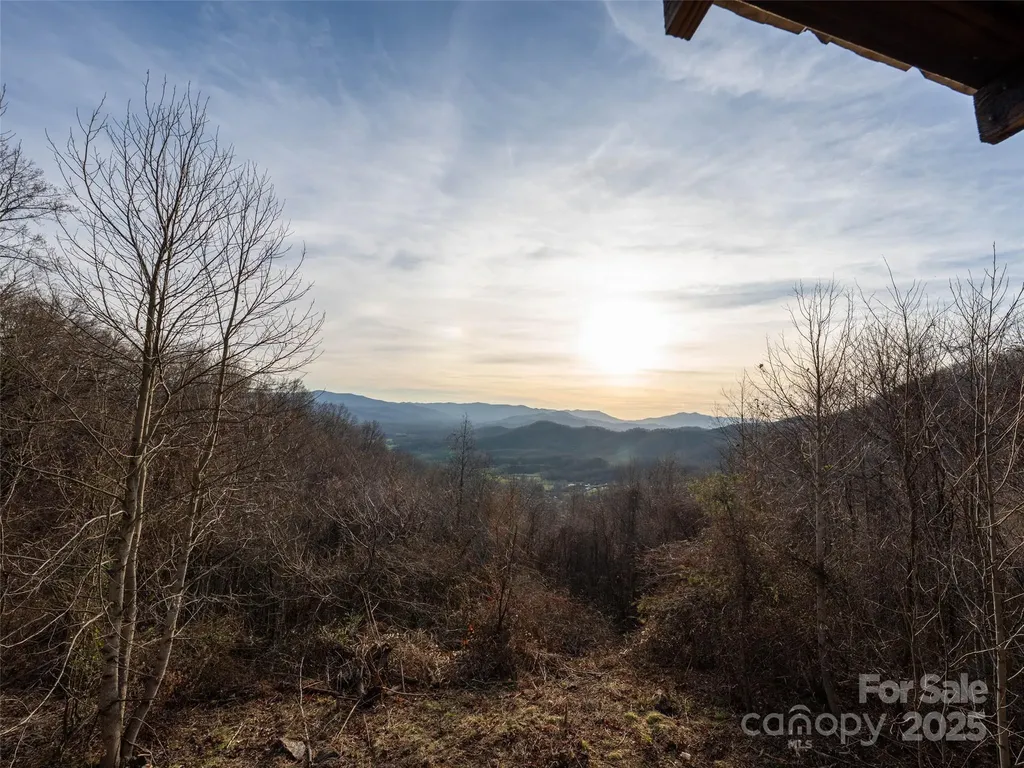 506 Rocky Acres Road Canton NC 28716
