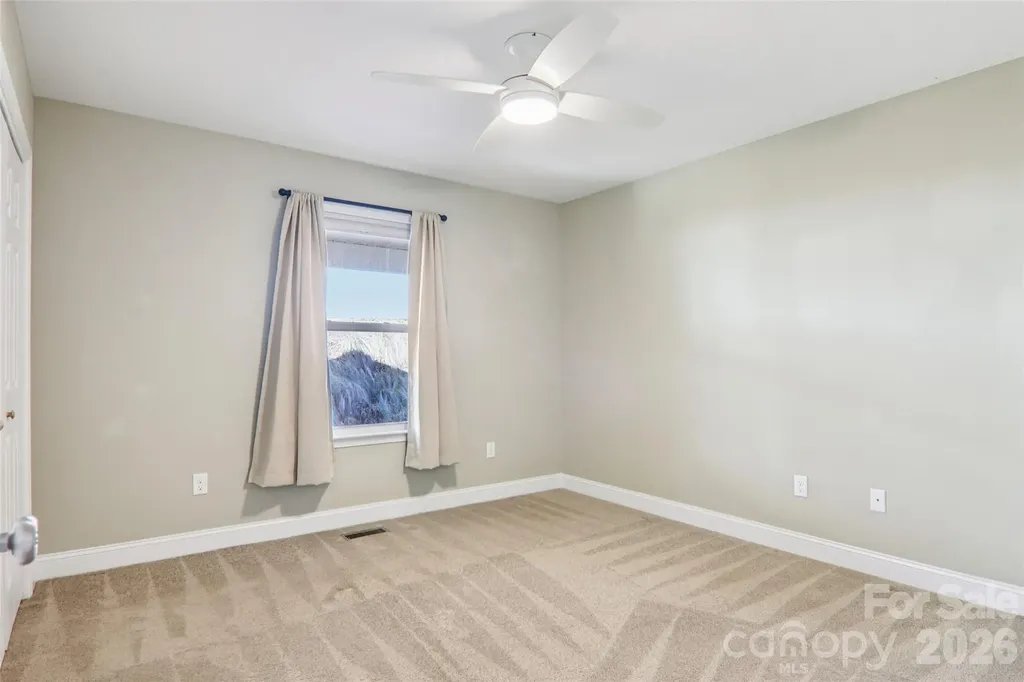16 Southwood Drive Weaverville NC 28787