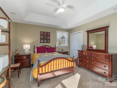 16 Southwood Drive Weaverville NC 28787