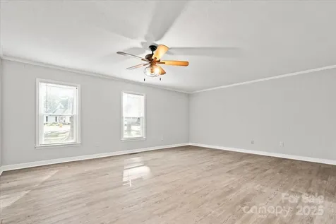 305 Virginia Avenue Cheraw SC 29520