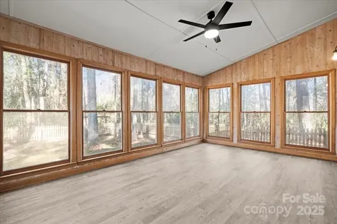 305 Virginia Avenue Cheraw SC 29520