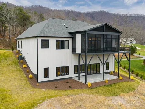 51 Bridgeway Drive Candler NC 28715