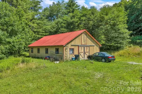 3606 Nc Highway 194 S Sugar Grove NC 28679