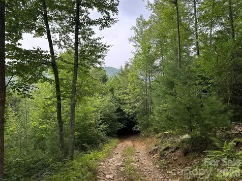 3606 Nc Highway 194 S Sugar Grove NC 28679