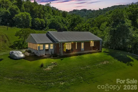 3606 Nc Highway 194 S Sugar Grove NC 28679