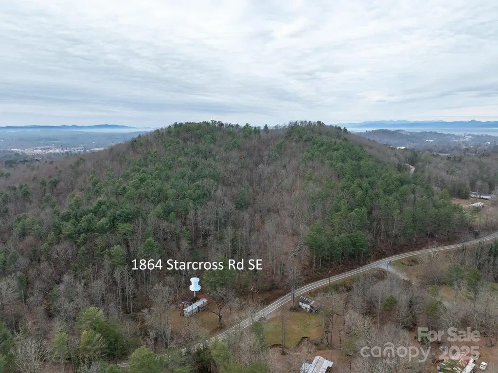 1864 Starcross Road Lenoir NC 28645