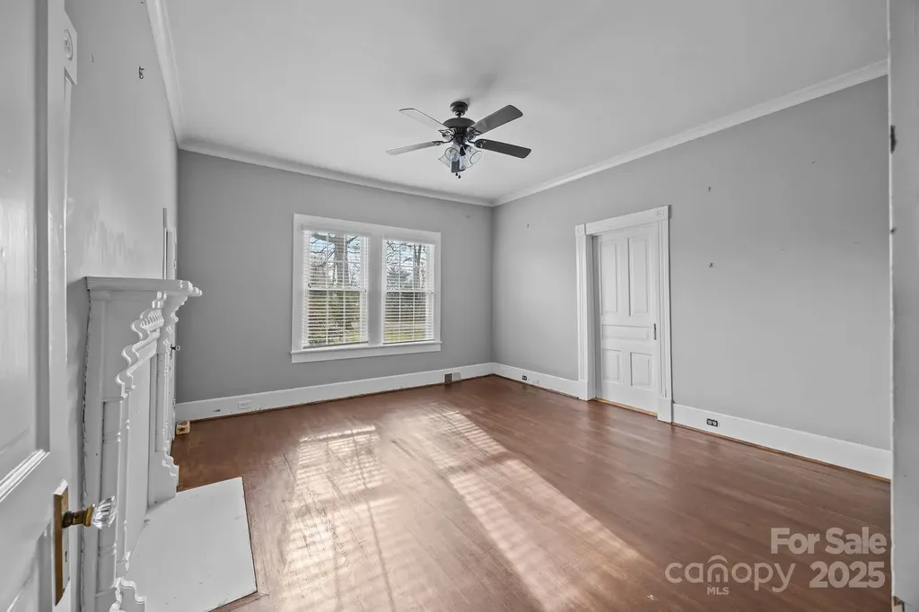 401 W Hoke Street Landis NC 28088