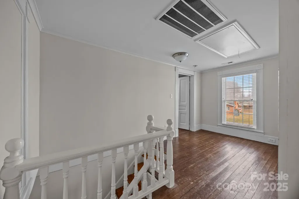 401 W Hoke Street Landis NC 28088