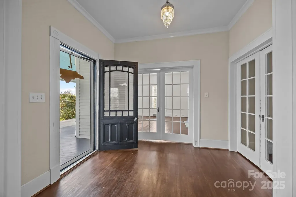 401 W Hoke Street Landis NC 28088