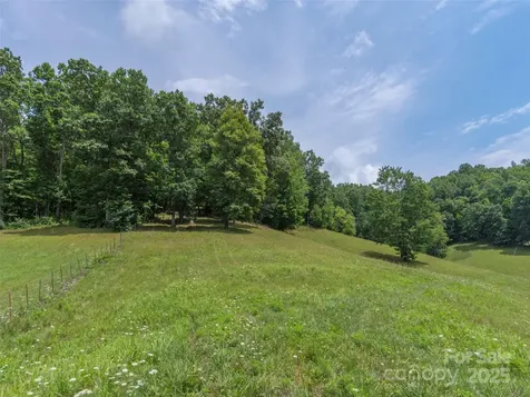 00 Bark Trail Waynesville NC 28786